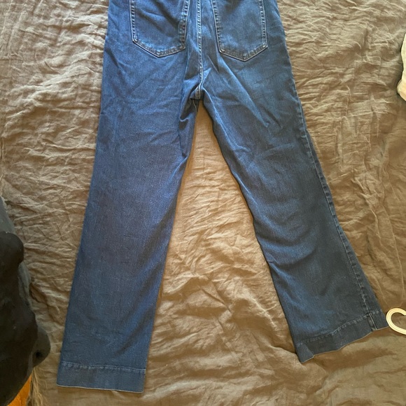 Everlane Flare - Picture 2 of 2